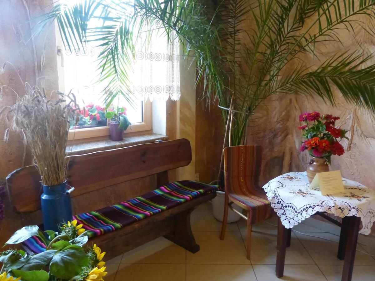 Bed and Breakfast Karczma Goralska à Wisznice Extérieur photo