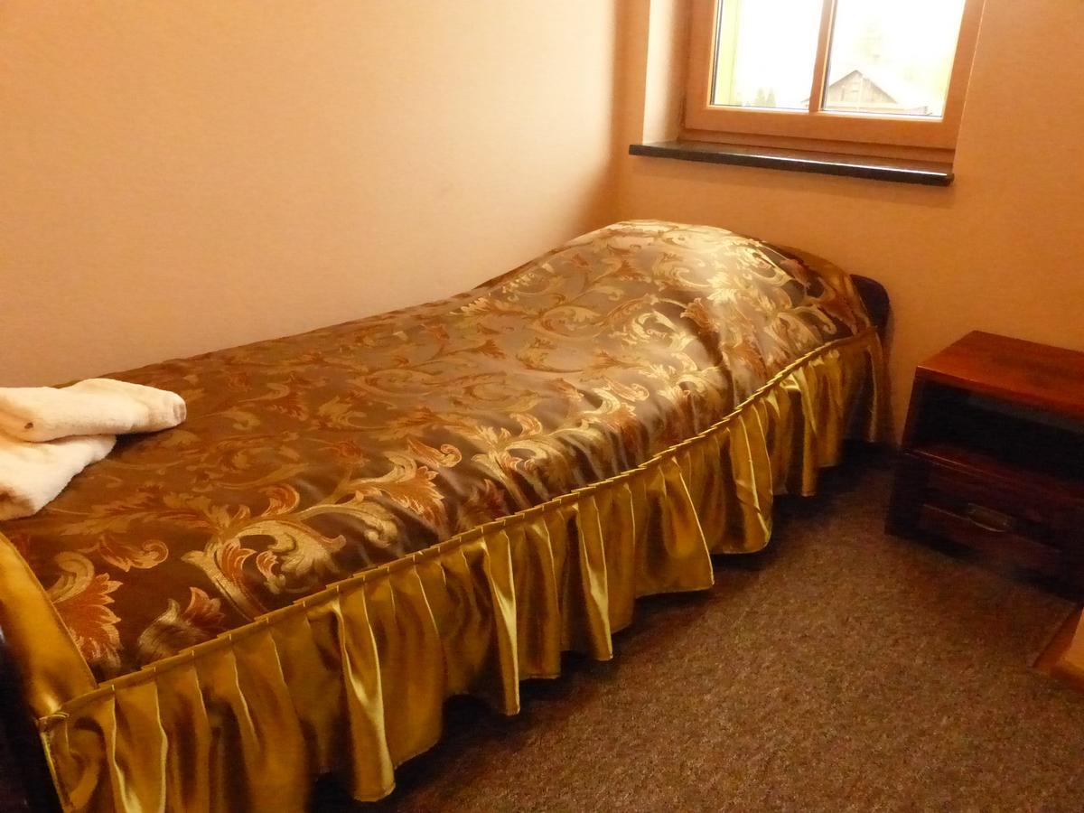 Bed and Breakfast Karczma Goralska à Wisznice Extérieur photo